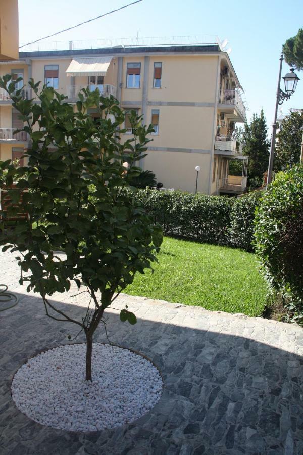 Villa Maria Meta Dış mekan fotoğraf